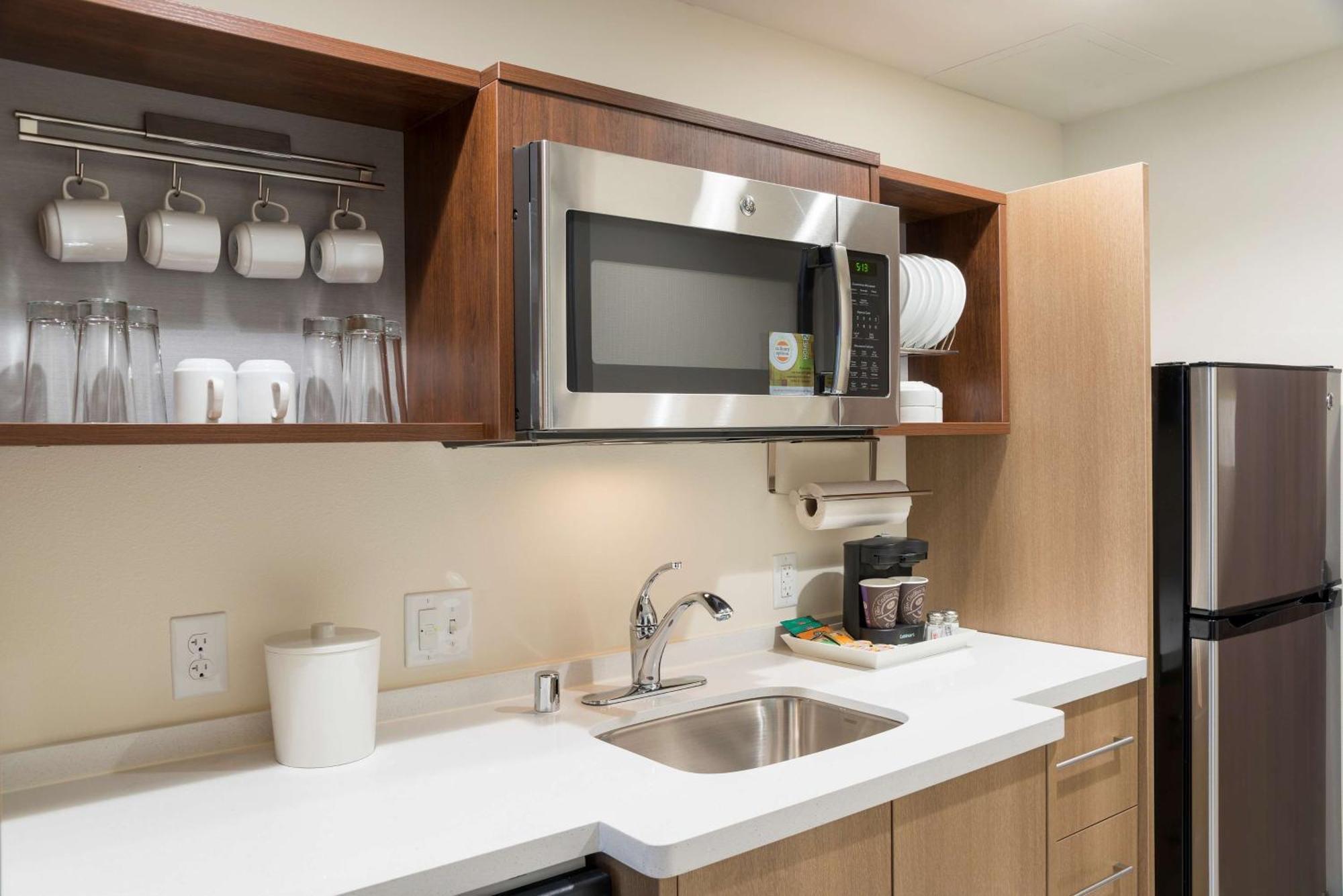 Home2 Suites By Hilton Louisville Downtown Nulu Exterior photo