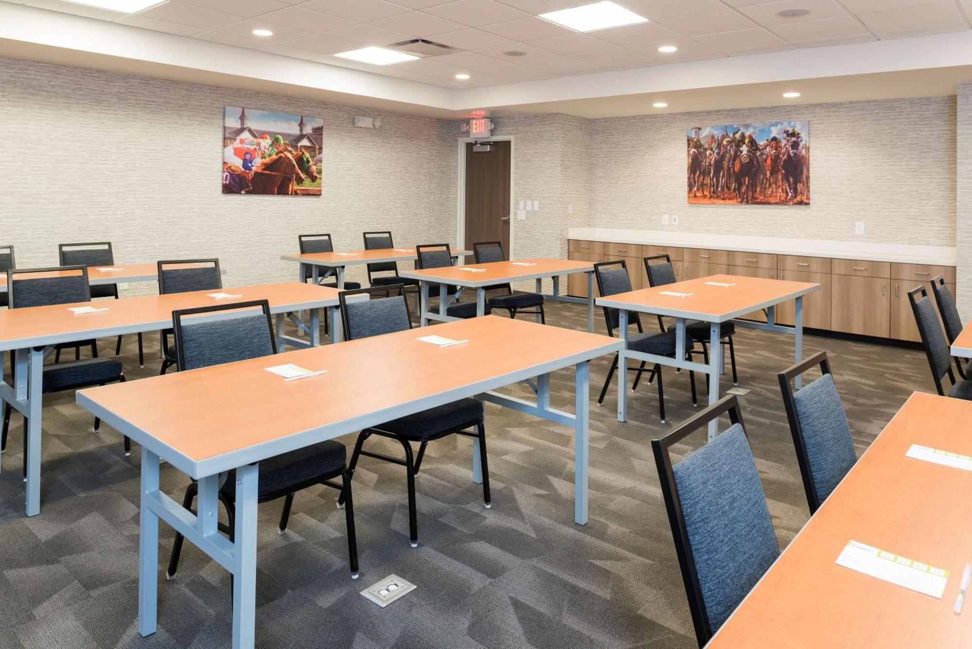 Home2 Suites By Hilton Louisville Downtown Nulu Exterior photo