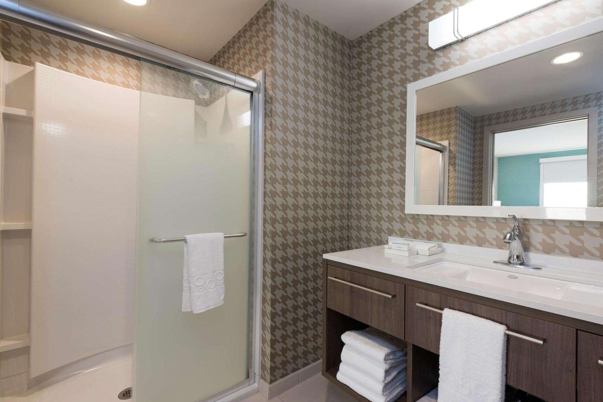Home2 Suites By Hilton Louisville Downtown Nulu Exterior photo